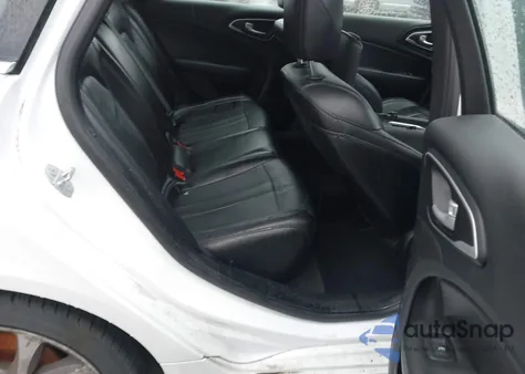 2016 Chrysler 200 C из США, поврежденный, VIN 1C3CCCEG0GN114609